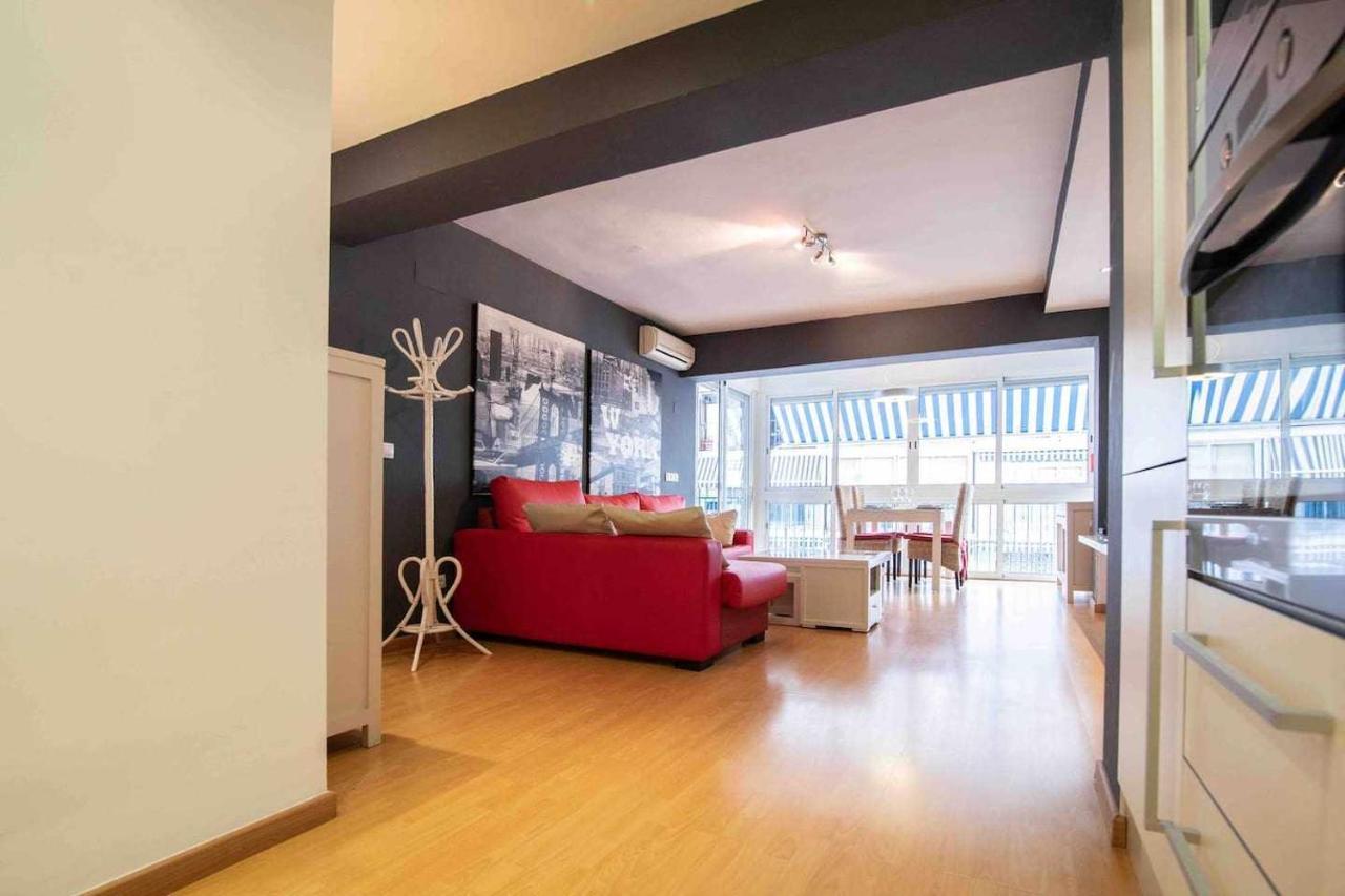Stunningcenterlevantewifiaccable Tv Benidorm Bagian luar foto